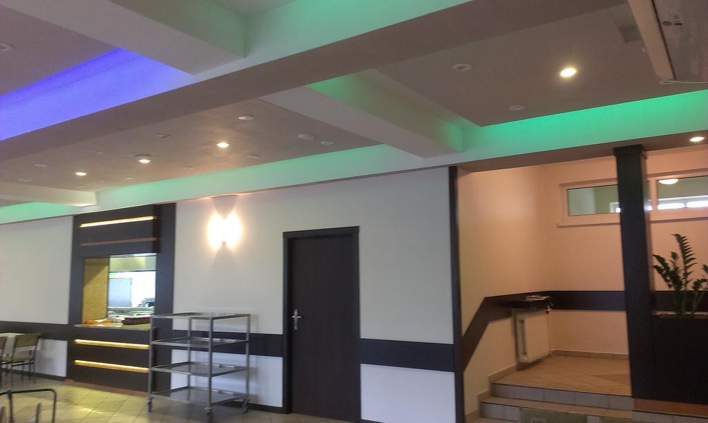 Hotel Odr Sulechów Kültér fotó