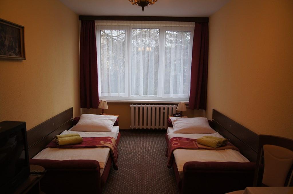 Hotel Odr Sulechów Szoba fotó