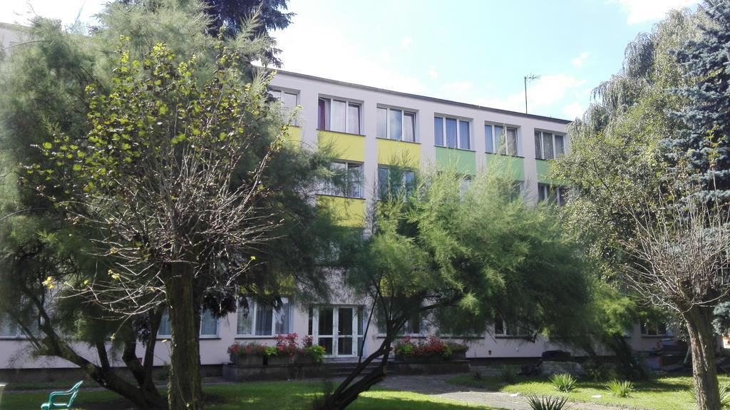 Hotel Odr Sulechów Kültér fotó