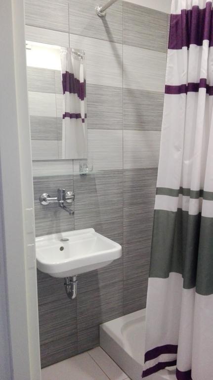 Hotel Odr Sulechów Kültér fotó