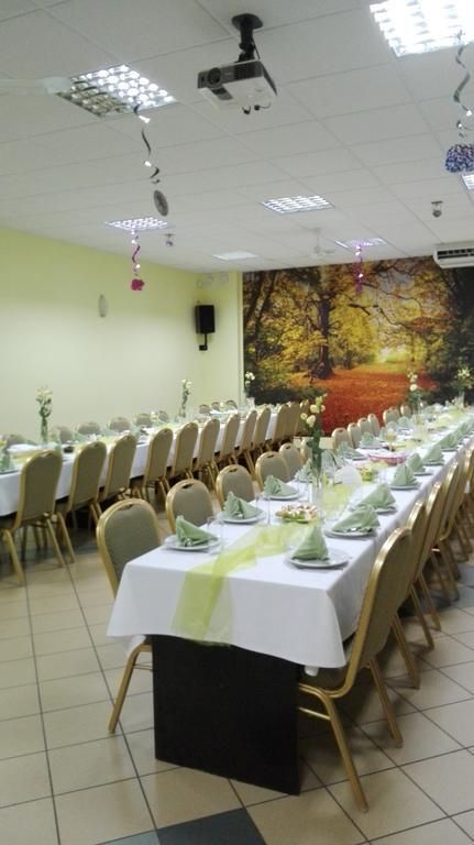 Hotel Odr Sulechów Kültér fotó